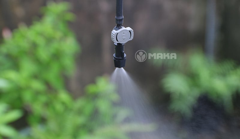 bec-phun-suong-outlet-fogger-1-su-dung-ong-4mm