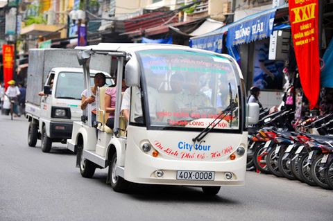 TP HCM có thể dùng xe điện du lịch thay thế taxi