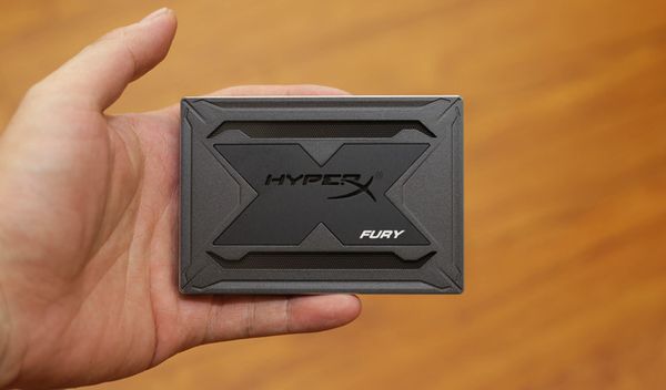 HyperX-Fury-RGB-480GB-3