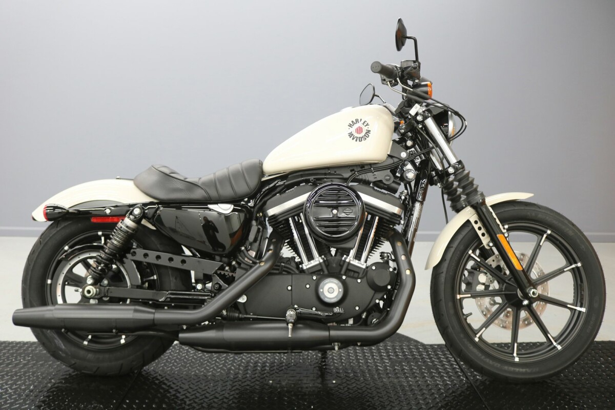 Bình Ắc Quy Xe Harley Davidson Iron 833 Những Điều Cần Biết