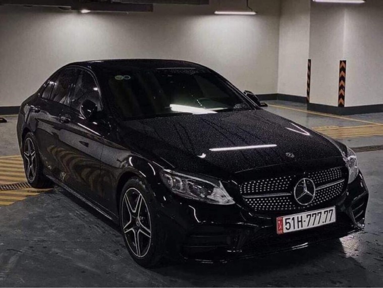 Ắc quy xe Mercedes C300, khi nào nên thay và thay ở đâu uy tín?