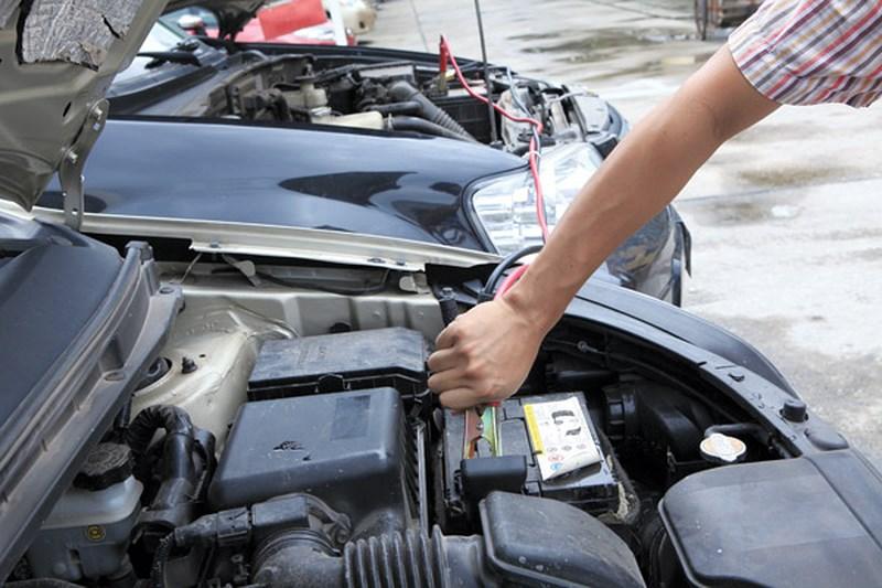 Ắc Quy Xe Mitsubishi Grunder 12V-75Ah, Giá Thành Tốt?