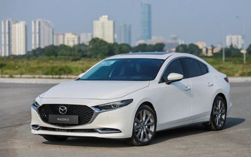 Bình Ắc Quy Xe Mazda 3: Bảng Giá và Thông Số Kỹ Thuật 2025