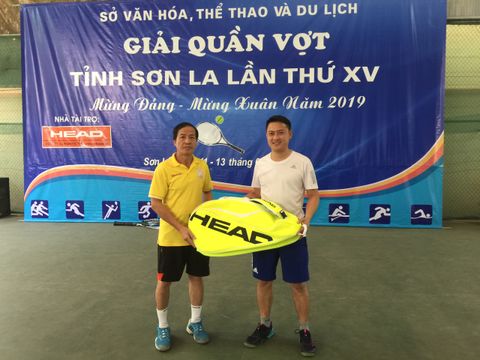 Công ty cổ phần Trí Tuệ - FORHEADS hân hạnh đồng hành cùng Giải quần vợt tỉnh Sơn La lần thứ XV năm 2019 với bóng thi đấu chính thức Head Davis cup.