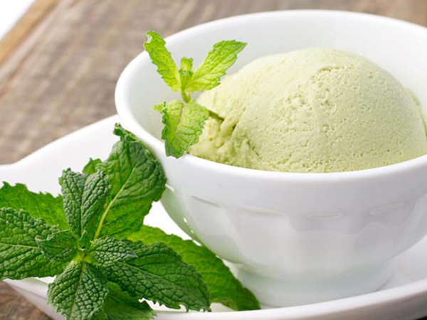 Cách làm kem trà xanh matcha vô cùng đơn giản giải nhiệt hè 2021