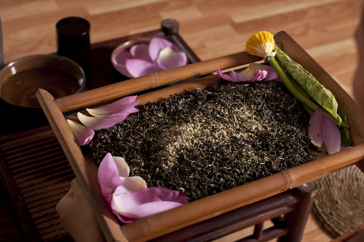 Trà Chính Sơn phục vụ trà miễn phí cho người dân, du khách đến Thủ đô trong dịp kỷ niệm 80 năm Quốc khánh 2/9