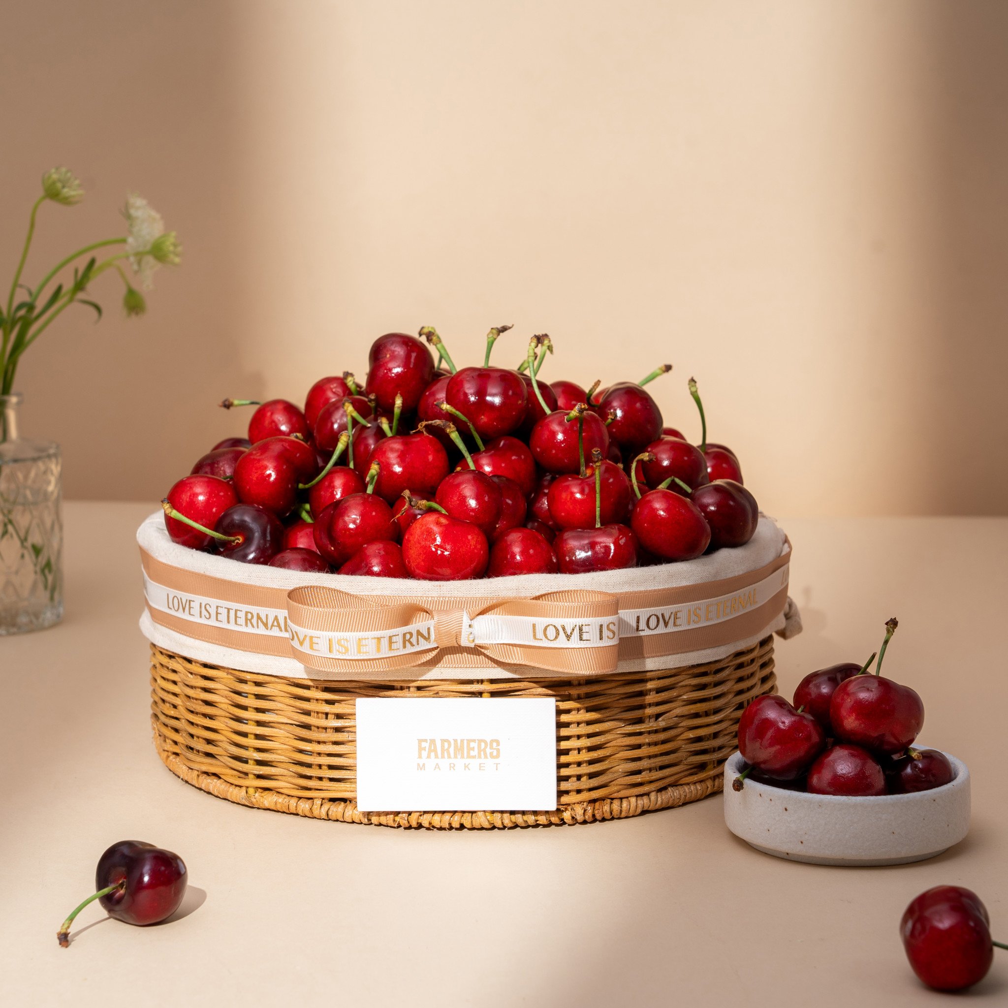 Cherry Mỹ Chính Vụ - Món Quà Sức Khỏe Đắt Giá Từ Thiên Nhiên