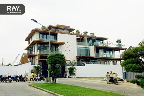 Ray - Villa Victoria, Thảo Điền