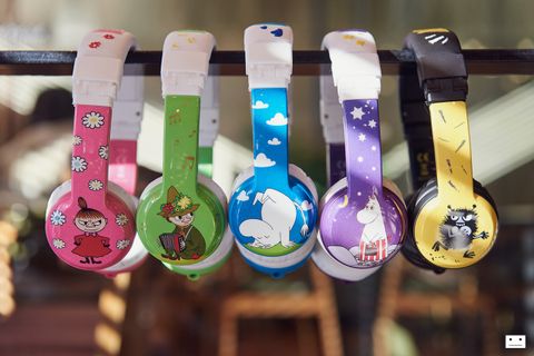 Đánh giá tai nghe trẻ em Buddyphones Moomin, thiết kế đẹp mắt, an toàn thích lực cho trẻ em