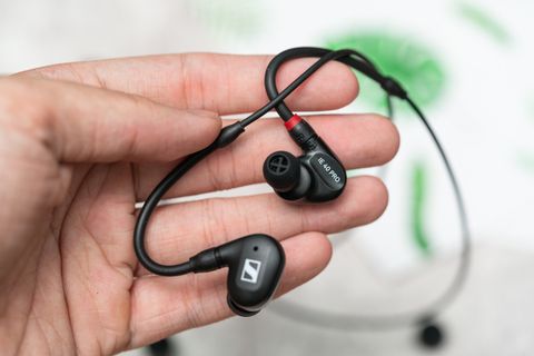 Đánh giá tai nghe Sennheiser IE 40 Pro