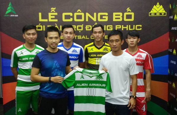 Alien Sports tài trợ áo đấu cho CLB Futsal Cao Bằng