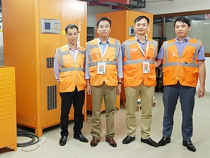 Giao hàng và lắp đặt UPS Bệnh viện Hữu Nghị Việt Tiệp