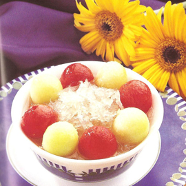 Trái cây tổ yến chưng đường phèn