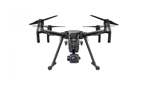 dji-m200-vua-ra-mat-bay-trong-mua-2-camera-bay-38-phut