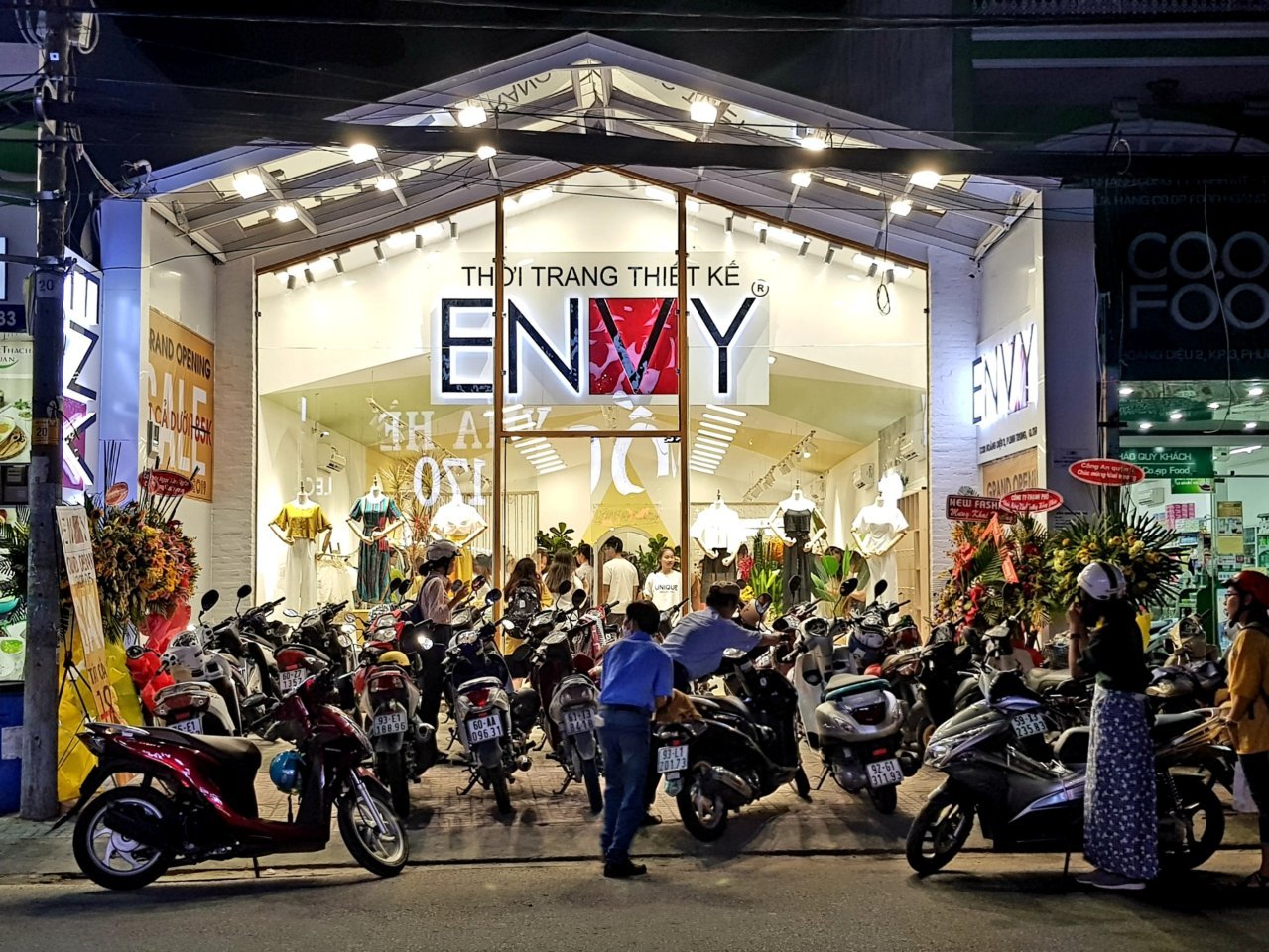 Hệ thống cửa hàng ENVY – Thương hiệu thời trang nữ