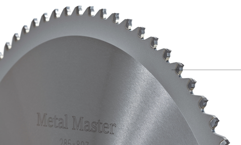 Đĩa cắt kim loại (metal saw blade) Gojyo Royal NHẬT BẢN là một công cụ cắt được sử dụng rộng rãi trong các ngành công nghiệp như cơ khí, chế tạo máy, xây dựng và sản xuất ô tô