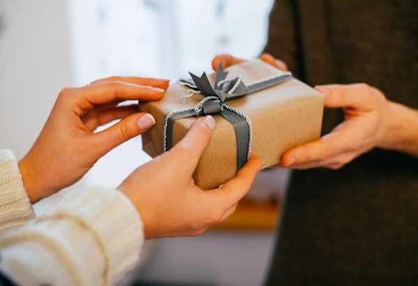 quà tặng sếp mạ vàng