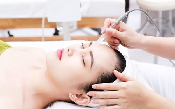 các bước chăm sóc da cơ bản tại spa