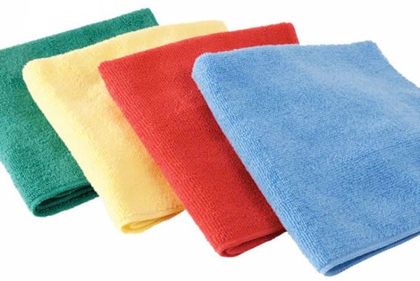 Khăn cotton và khăn microfiber