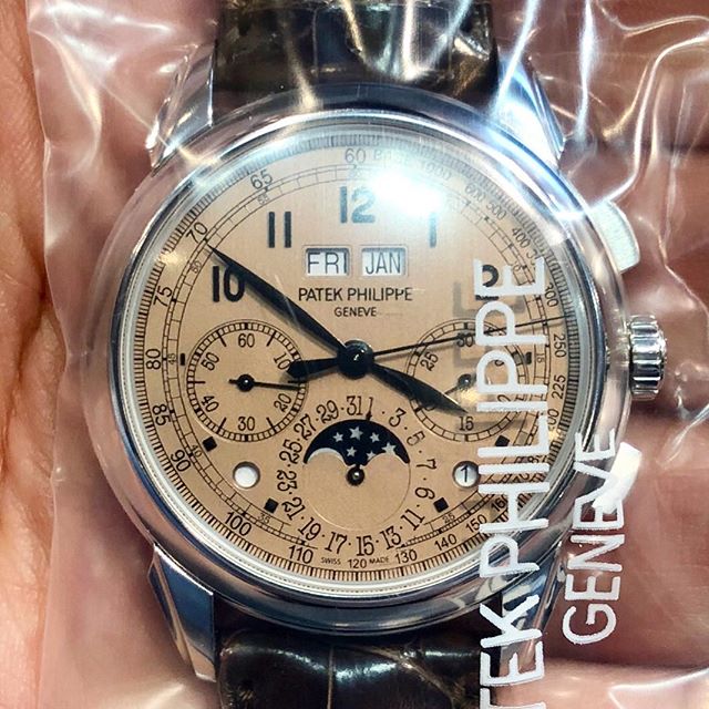 Patek Philippe 5270P-001 Sealed