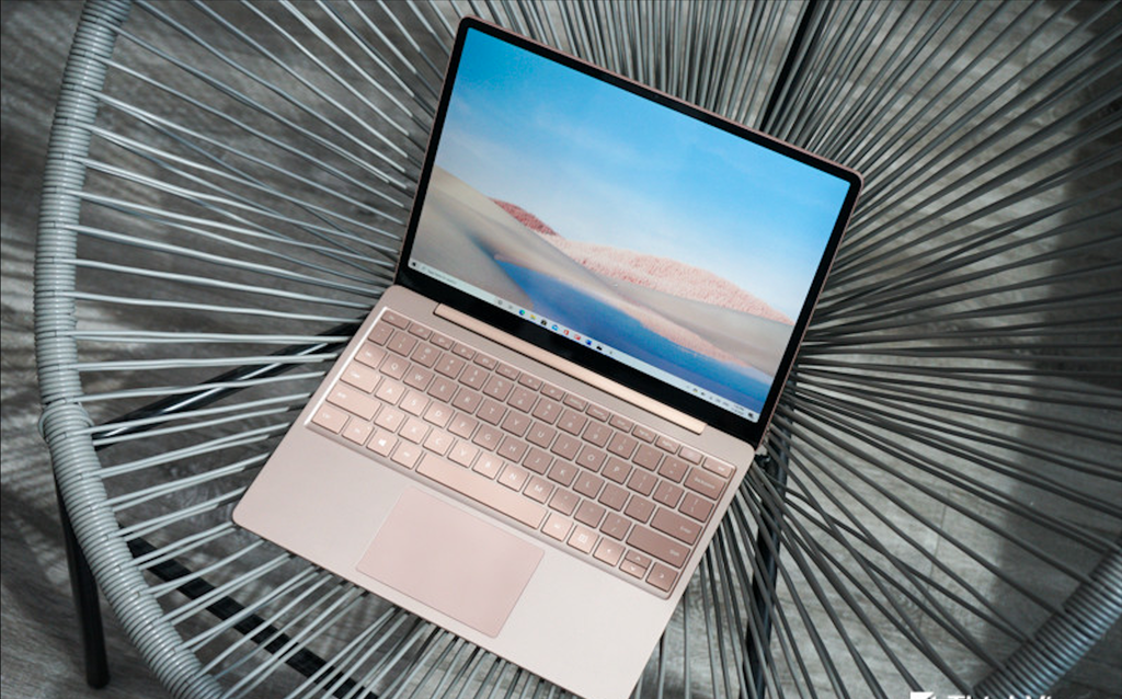 Laptop Surface Go