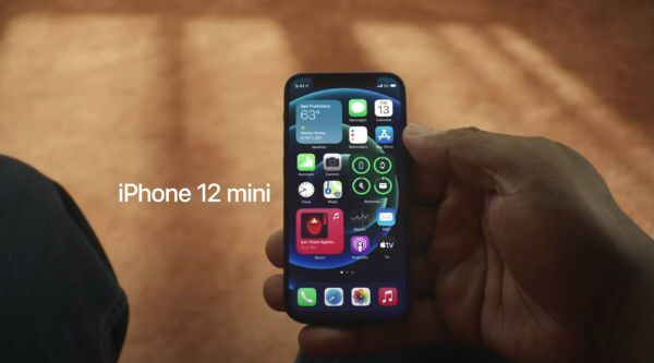 Điện thoại đáng mua nhất 2021- iPhone 12 Mini VN/A có mức giá khoảng 15tr