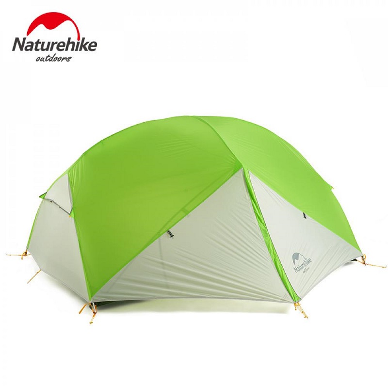 Lều cắm trại Naturehike NH17T007M tông màu xanh lá và trắng chủ đạo, vải ngoài là Nylon 20D bọc Silicon chống nước