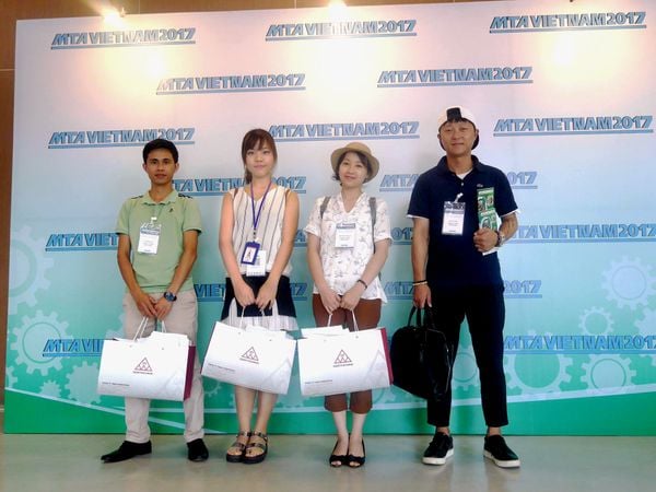 GORYOVINA THAM DỰ HỘI TRỢ MTA VIETNAM 2017 TẠI SECC