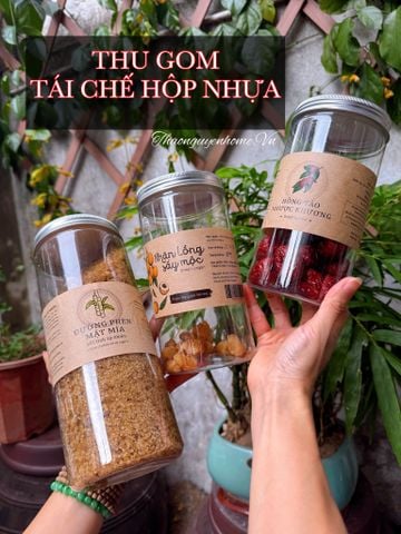 Thu gom tái chế hộp nhựa đã qua sử dụng của khách hàng Thảo Nguyên Home