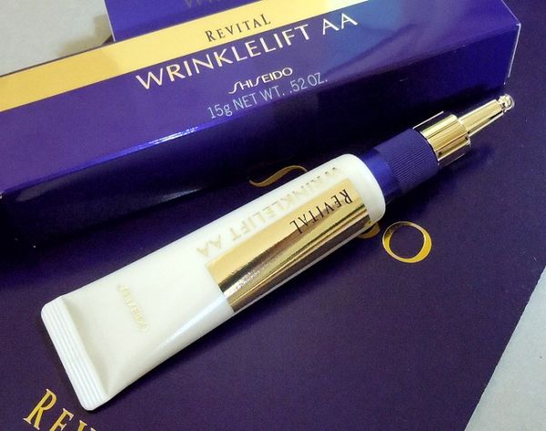 Kem dưỡng chống nhăn vùng mắt Shiseido Revital Wrinklelift AA 15g