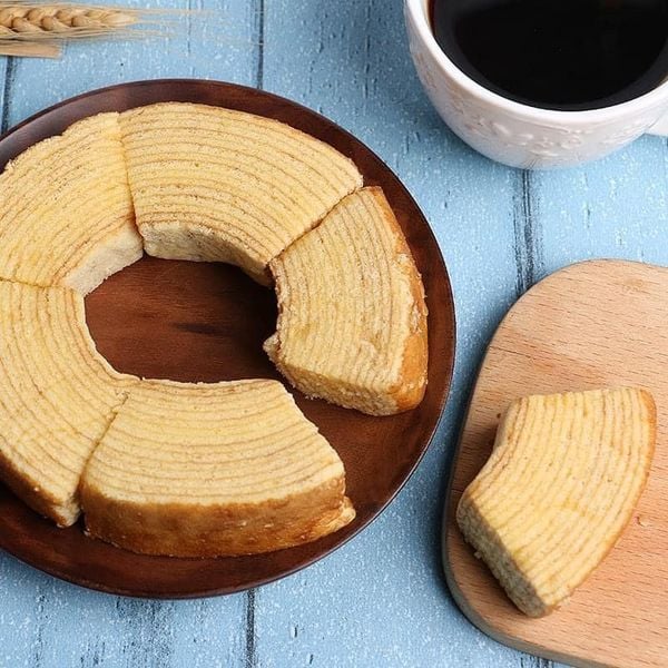 Bánh cuộn bông lan Marukin Baumkuchen 310g