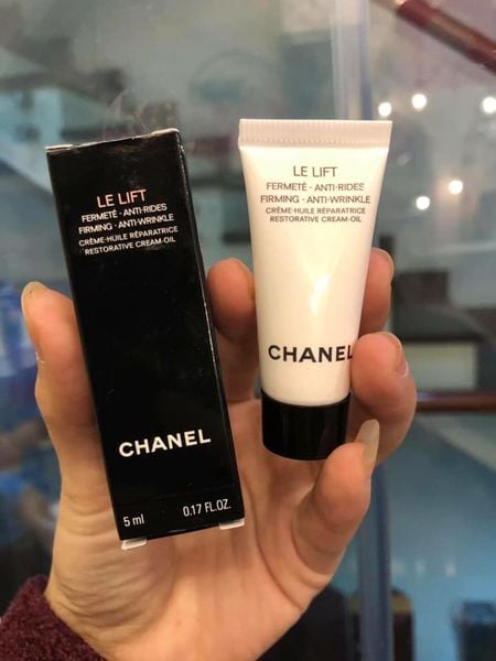 Chanel Le Lift Serum  British Beauty Blogger