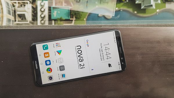 huawei-nova-2i-man-hinh