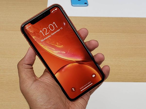 iphone-xr-man-hinh-2