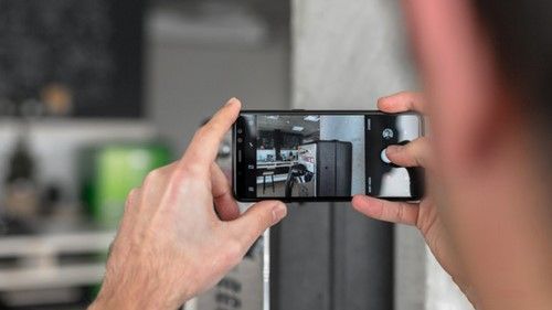 samsung-galaxy-a8-plus-camera-truoc