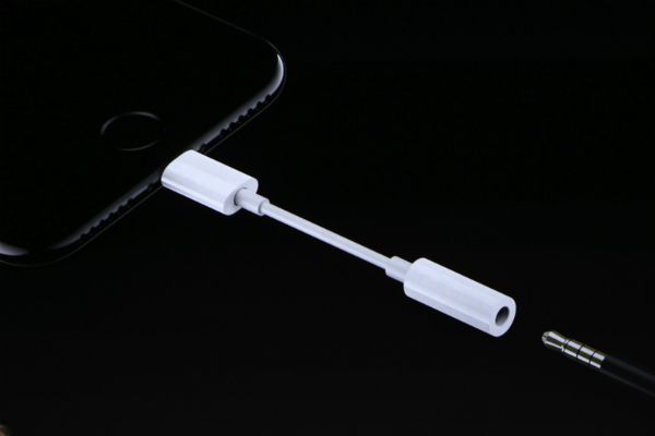 iphone-7-plus-jack-cam