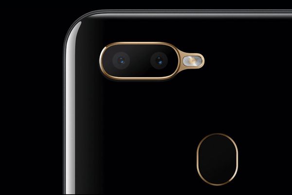 oppo a1k camera