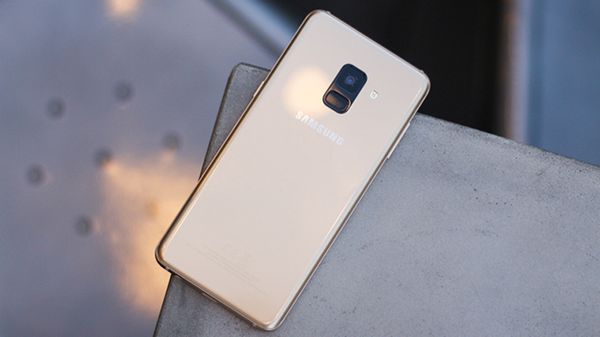 samsung-galaxy-a8-thiet-ke