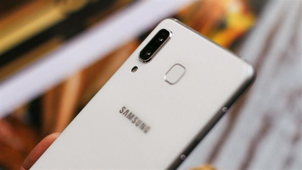 samsung-a8-star-camera