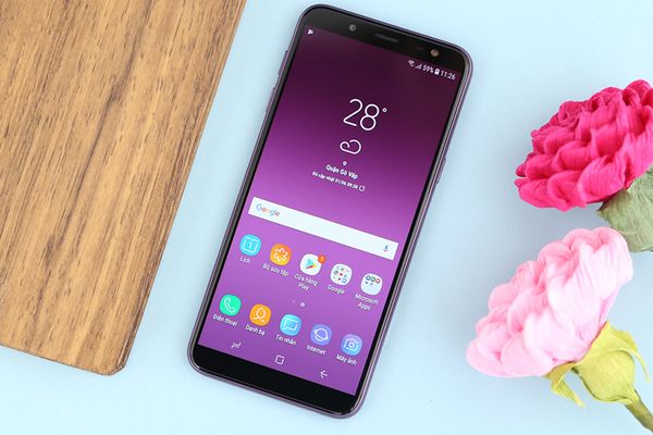 samsung-galaxy-j6-man-hinh