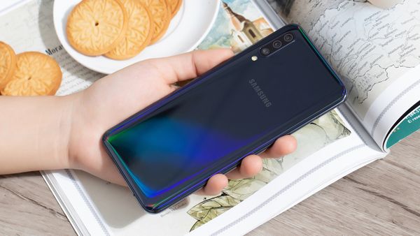 Samsung Galaxy A50 camera sau
