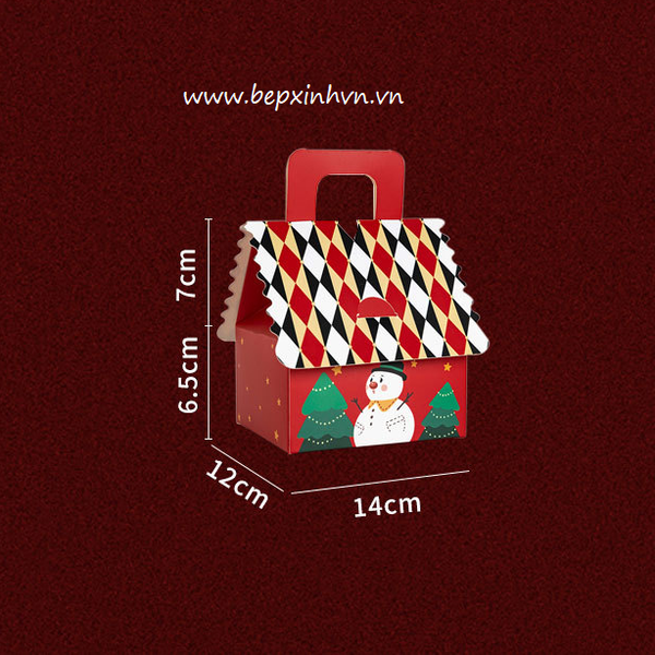 Hộp bánh kẹo ngôi nhà Giáng Sinh caro đỏ – bepxinhvn