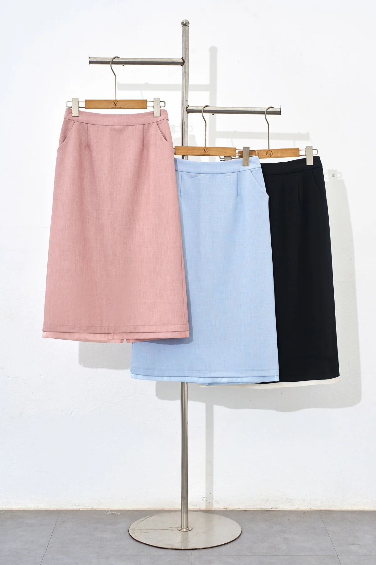 Chân váy hồng pastel nữ tính và ngọt ngào