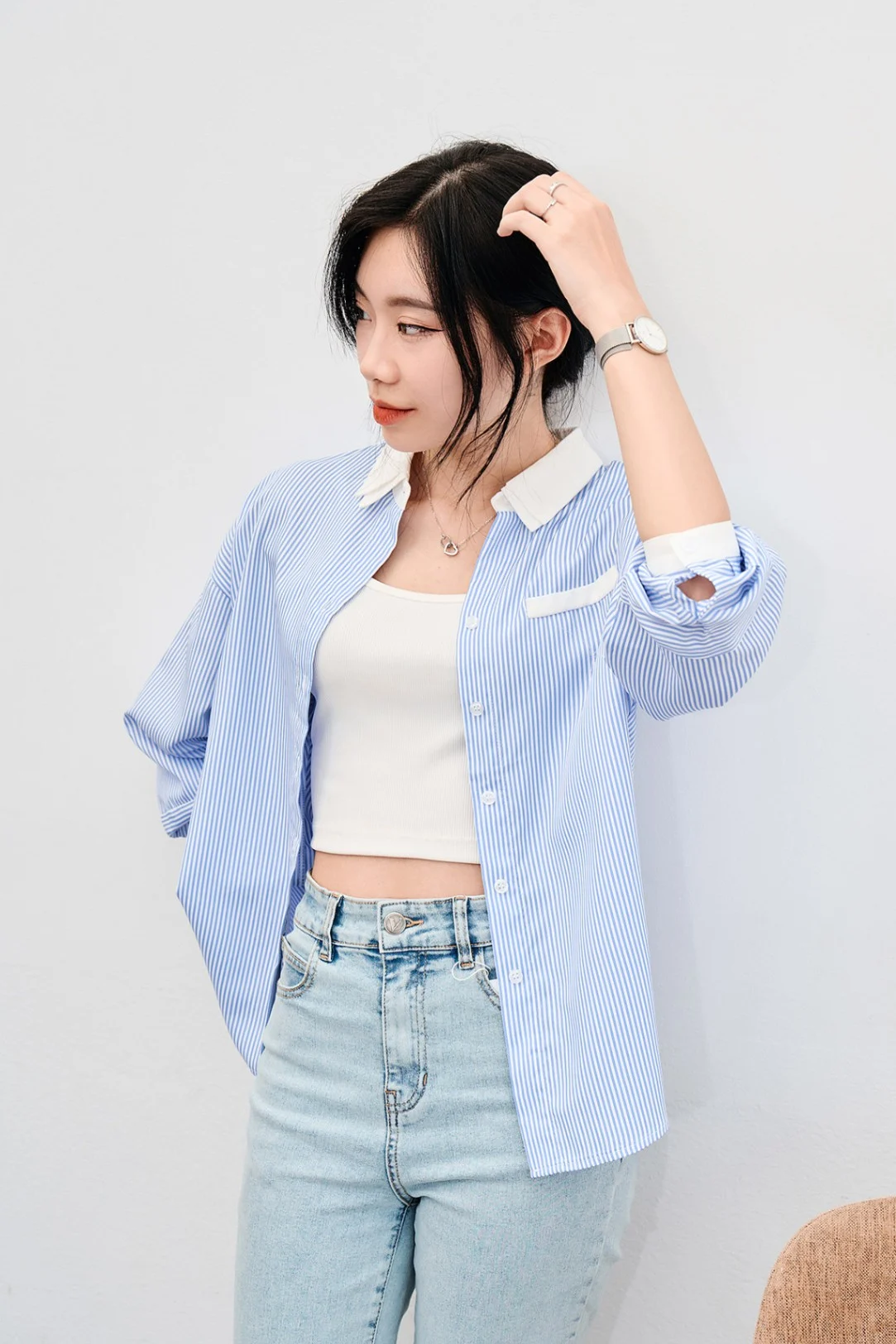Áo sơ mi kẻ dáng rộng