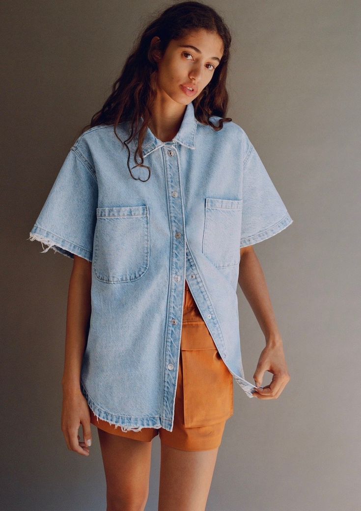 Áo sơ mi oversize phong cách