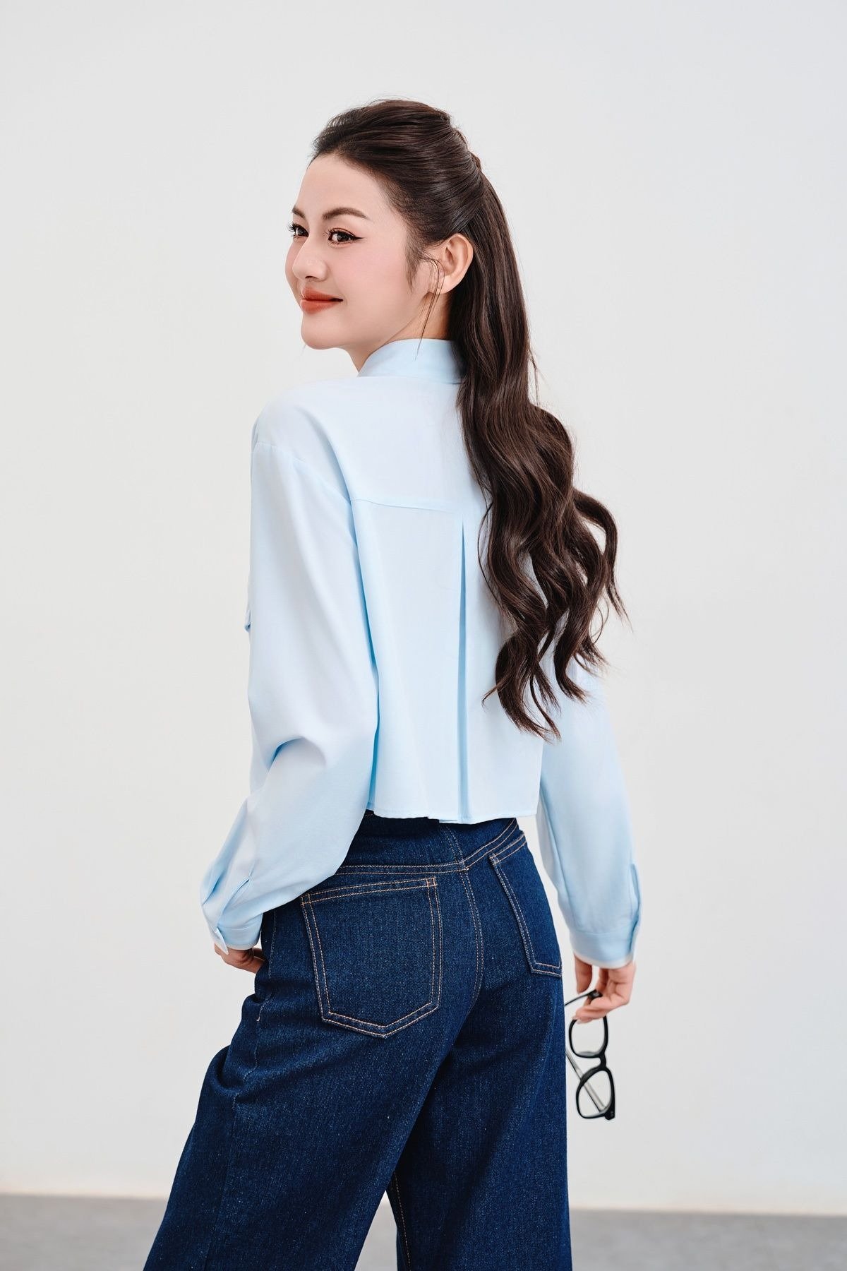 Áo sơ mi xanh dương nữ đẹp