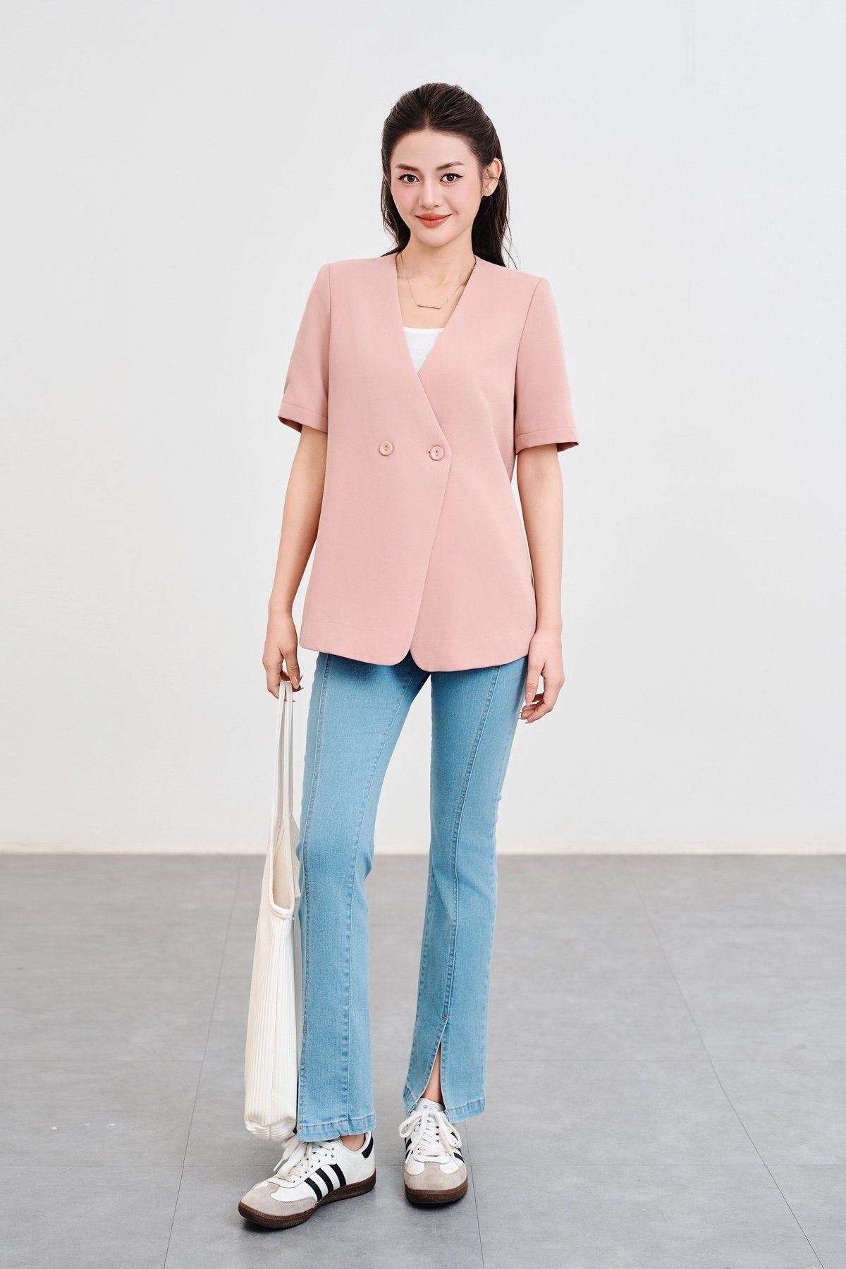 Áo vest dáng suông nhẹ
