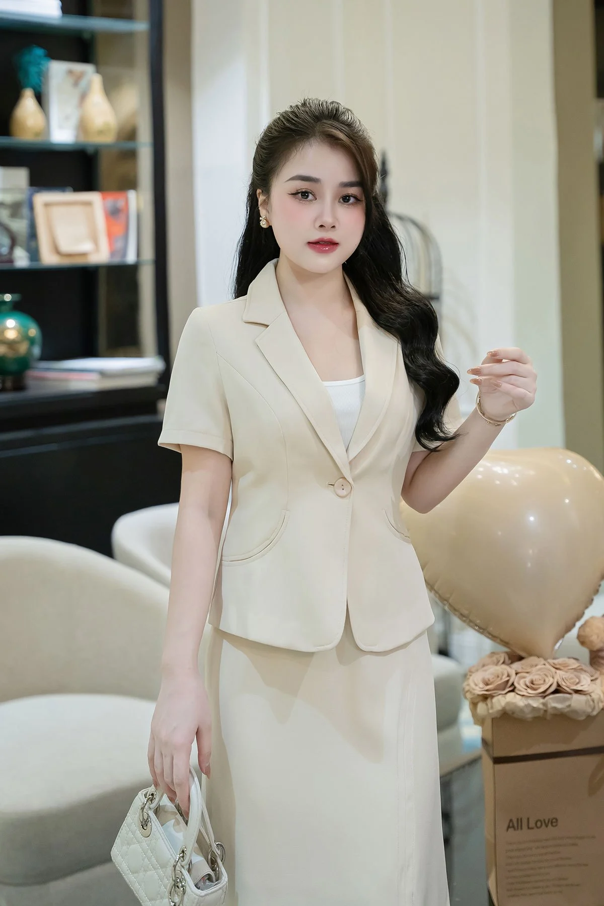 Áo vest màu trung tính