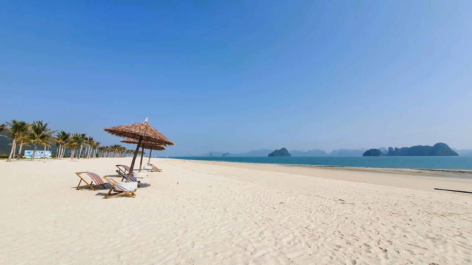 biển Vân Đồn Quảng Ninh