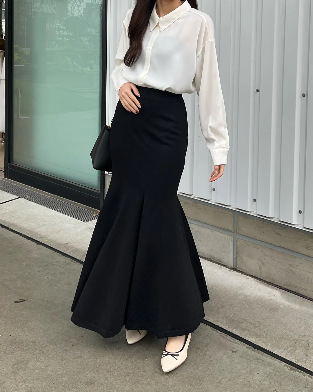 Chân váy đuôi cá phối sơ mi công sở